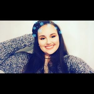 Meet your Posher, Mallory